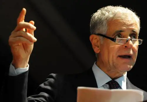 Formigoni: "In atto una macchinazione, chi è fuorilegge è la sinistra"