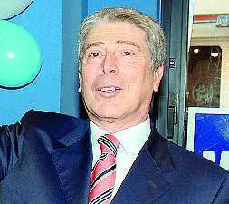 Levanto, anziani sani in «ospedale» per tagliare il nastro