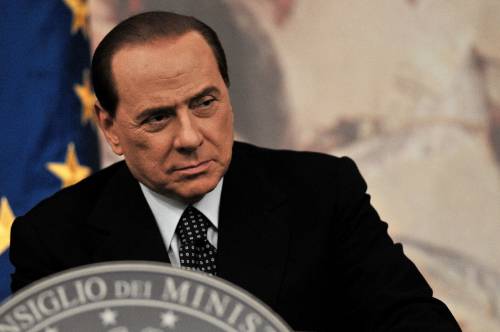 Trani, Berlusconi: "Libertà mutilata 
I pm vogliono impedirmi di lavorare"