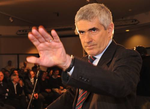 Telefonate, il Garante blocca Casini: serve il consenso degli elettori