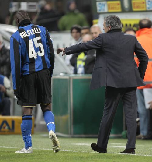 Inter, Mou non perdona 
Balotelli ancora in castigo 
Champions: ecco il Cska