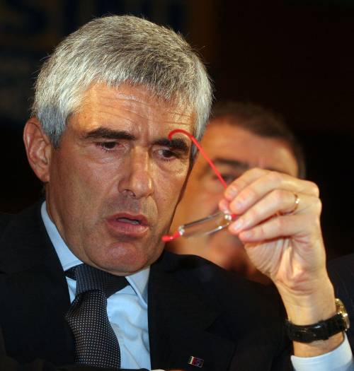 Casini insulta: "Premier rabbioso, dice baggianate"