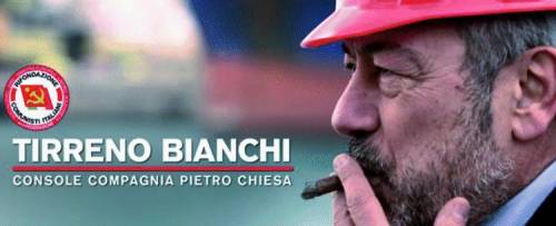 Sigaro fra le dita del candidato: censurata la pubblicità elettorale