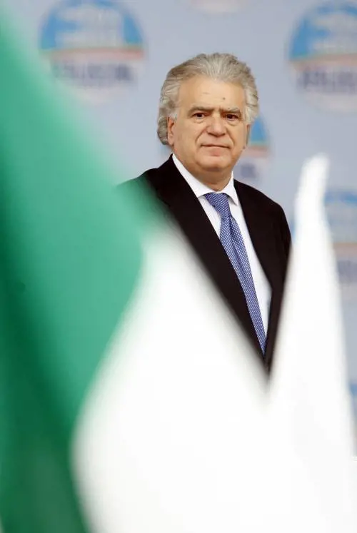 "I veri dati? Pdl al 33,7%, gli altri zeru tituli"