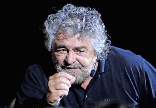 Grillo chiude la porta all'Idv: "No federazione"