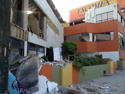 Messico, forte terremoto: 
due le vittime e 100 i feriti 
Paura anche in California