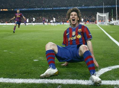 Messi, un 10 da 10: quattro gol all’Arsenal e Barcellona sogna