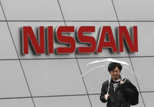 Auto, accordo tra Renault, Nissan e Daimler