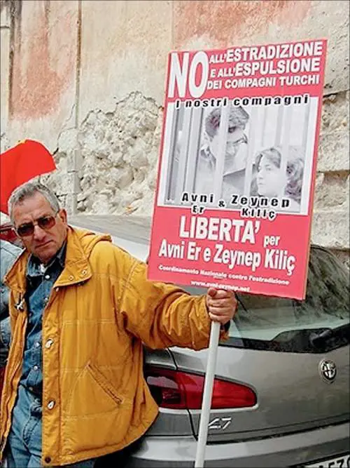 Terrorista turco torna libero  
Ha chiesto l'asilo politico