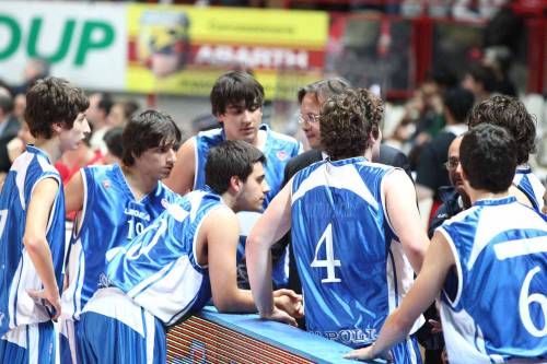 Basket, fine della farsa 
Il giudice esclude Napoli