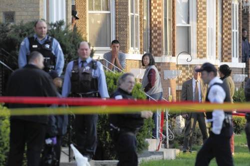 Usa, sparatoria a Chicago 
Quattro morti e due feriti 
Tra le vittime due bimbi