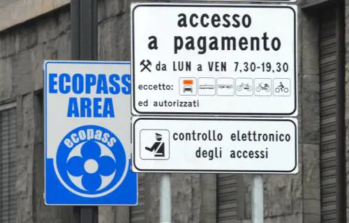 Traffico e ambiente, tutti 
i diesel senza filtro 
pagheranno l'Ecopass