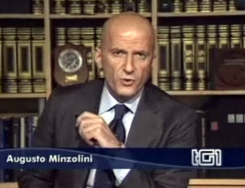 Dati Tg1, Minzolini contro Repubblica: "Faziosi" 
Garimberti: "Ha perso un'occasione per tacere"