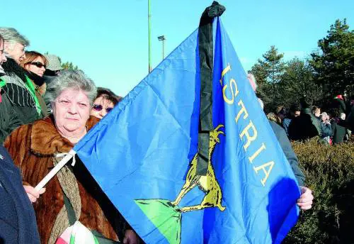 Il «contrordine compagni» sulle foibe provoca lammutinamento a sinistra