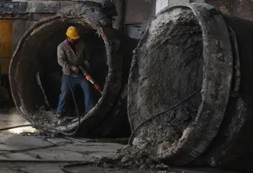 L'industria in ripresa frena a febbraio: -2,6%