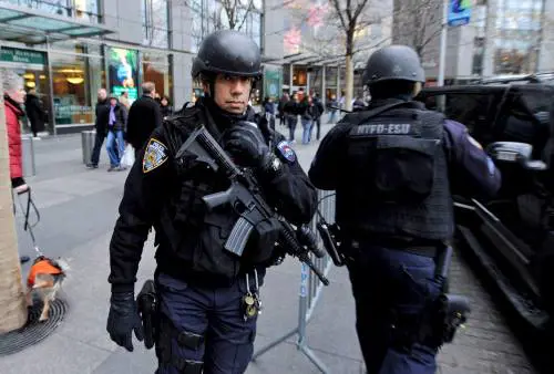 La minaccia: New York, l’incubo terrorismo viaggia anche in taxi