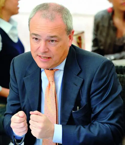 Il confronto va bene ma criticare Musso significa fare come Fini