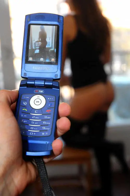 Gb, donne: niente sesso, abbiamo lo smartphone