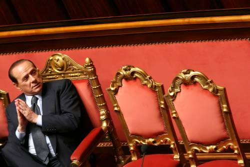 Scajola, da Napolitano 
l'interim a Berlusconi: 
"In atto una congiura"