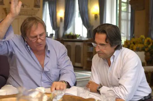 Gerard Depardieu, rissa a Lecce: 
la lite è al ristorante per il conto