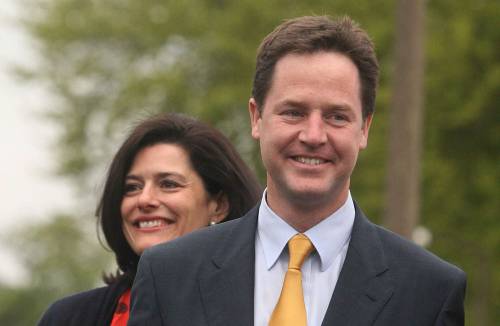 La sorpresa lib-dem Nick Clegg delude