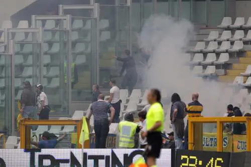 Zac affonda con il Parma Gli ultrà affondano la Juve