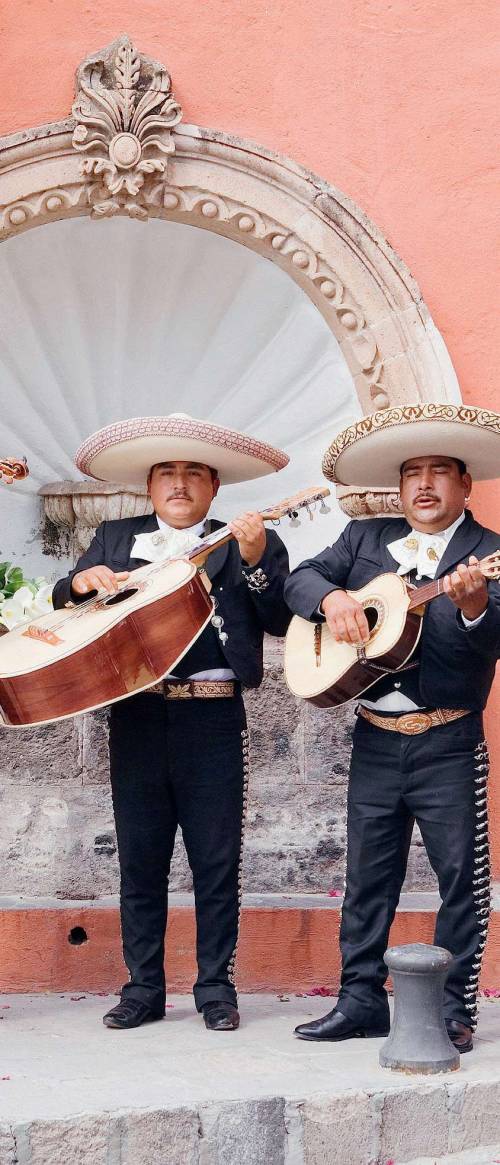Spese folli dei parlamentini: in Zona 4 
concerti messicani e lezioni di coscienza