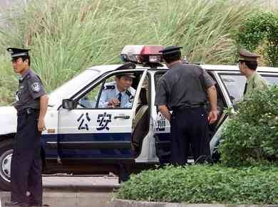 Strage in Cina: folle 
uccide 7 bimbi a scuola