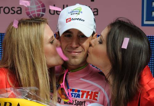 Crono, domina Liquigas 
Nibali conquista la rosa