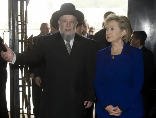 Nucleare Iran, Clinton: 
tra Usa, Russia e Cina 
c'è accordo su sanzioni