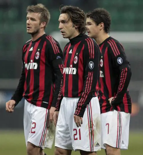 Sberla per Lippi: Pirlo ko  
Così il Mondiale diventa  
una montagna da scalare