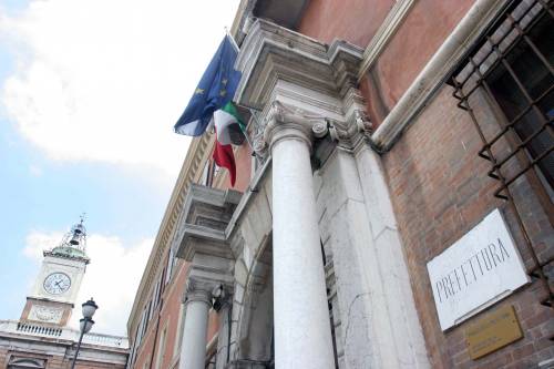 Testimonianza di un viceprefetto 
"Noi umiliati e svuotati di potere"