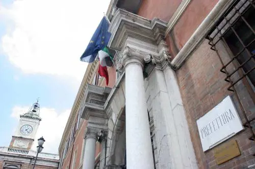 Testimonianza di un viceprefetto 
"Noi umiliati e svuotati di potere"