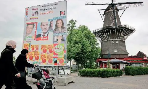 Soffia un vento di centrodestra  
anche tra i "mulini" olandesi