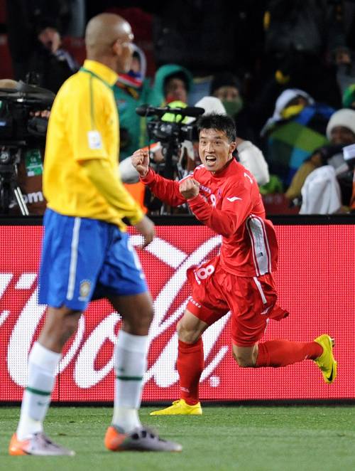 Il Brasile si sveglia tardi, che fatica con la Corea: 2-1