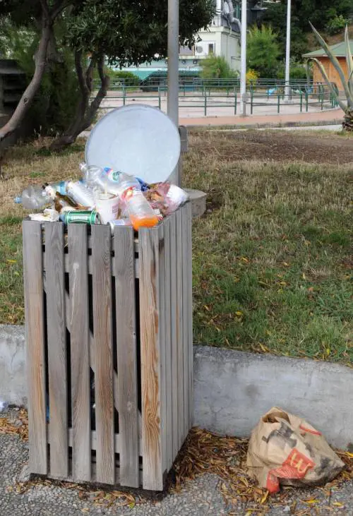 Medio Levante Lotta contro il degrado del verde