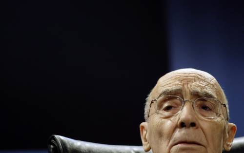 L'Osservatore Romano contro Saramago  
"Condannò le crociate, ma non i gulag"