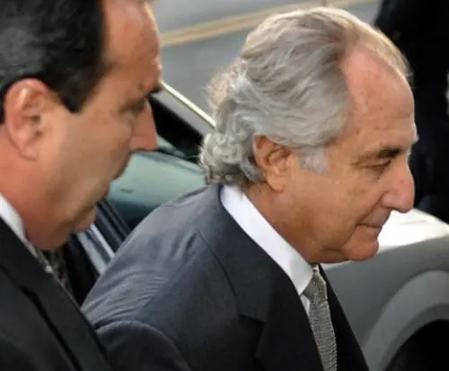 Madoff al compagno di cella:  
"Ho nascosto nove miliardi"