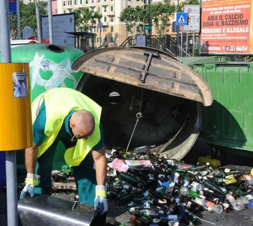 Il governo sta con Plinio «Vergognoso bloccare un dibattito culturale»