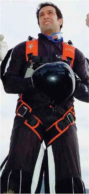 Taricone, gli sciacalli esultano sul web per la morte di 'o guerriero