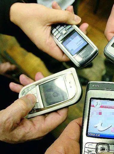 I treni viaggiano in orario. Solo con lsms