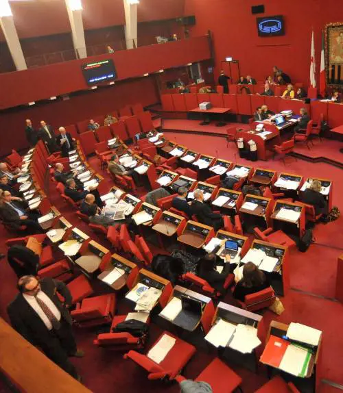 E a Tursi la giunta sta in piedi per miracolo