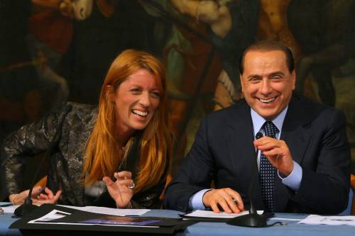 Berlusconi presidente-speaker:  
la sua voce negli spot per l’Italia