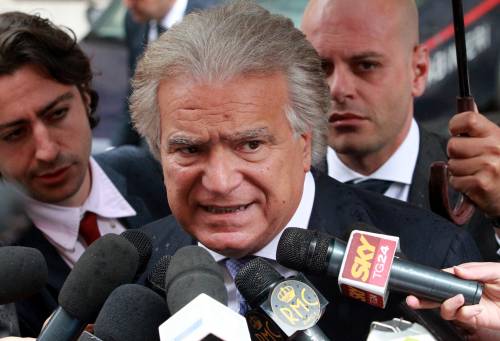 Eolico, Verdini: contro di me fango e menzogne