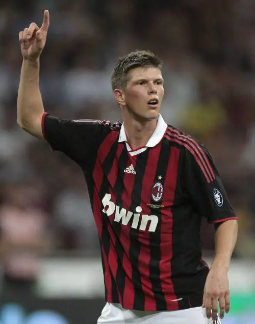 Tentazione Flamengo per Milan e Ronaldinho, Huntelaar verso il Villa