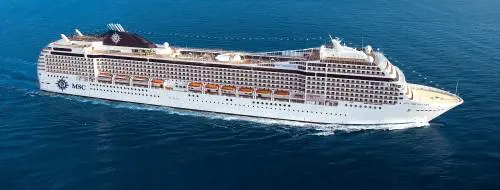 UnOrchestra da 90mila tonnellate per salpare coi successi dei Beatles