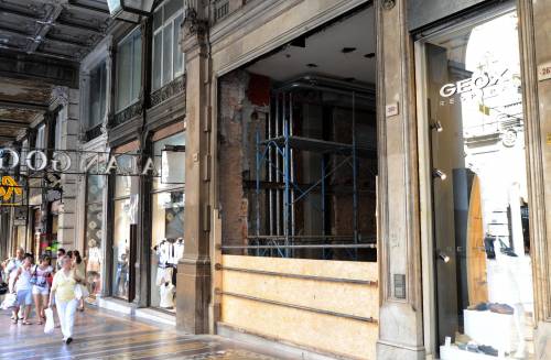 L’ex cinema Lux cambia look e si riveste con le grandi griffe
