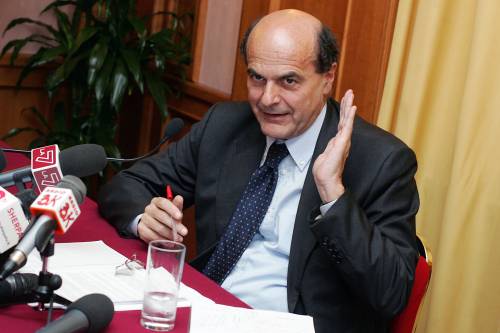 Bersani: "Governo tecnico e riforma elettorale"