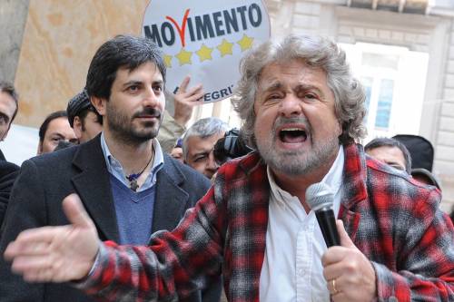 Gag estiva di Grillo: "Candidati alle politiche"