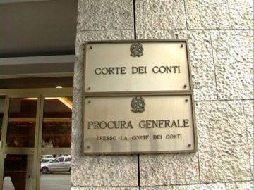 Debiti Comuni e Province: 1300 euro a cittadino